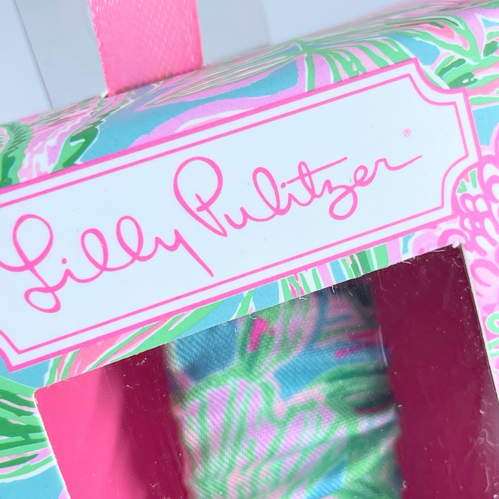 Lilly Pulitzer Coming in hot 38/40mm Scrunchie Apple Watch Band NWT - Picture 5 of 6